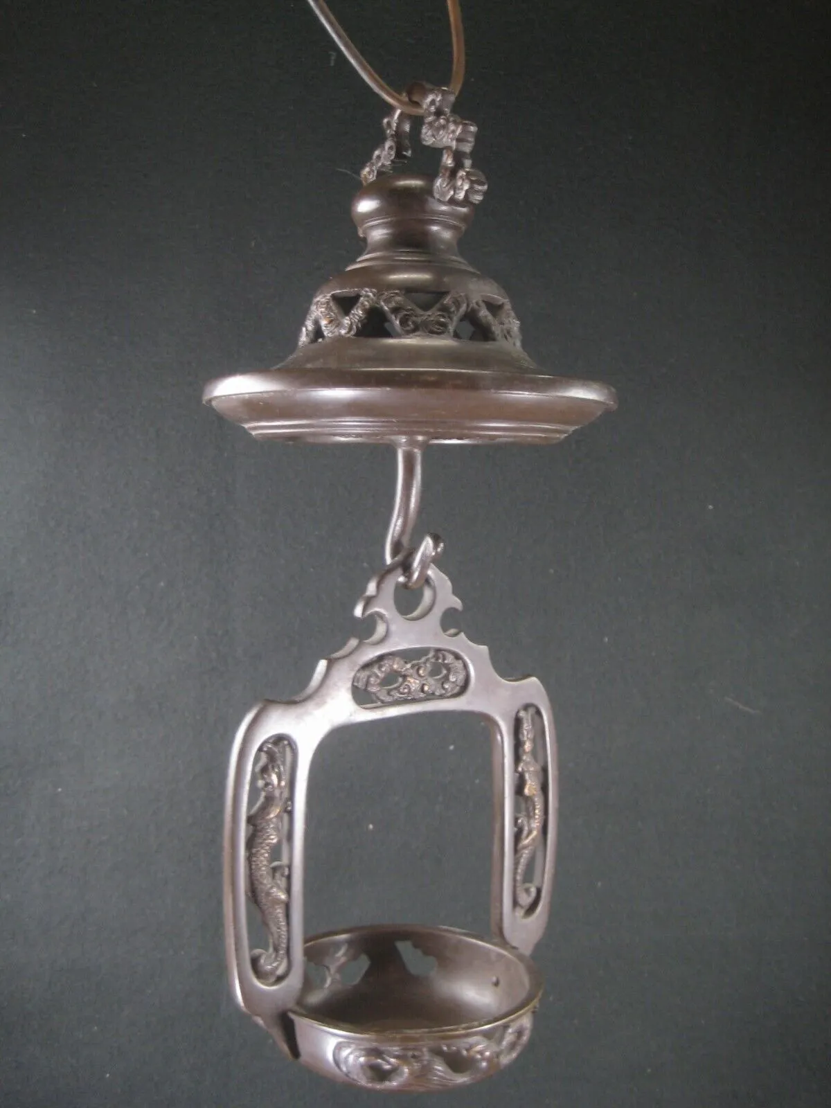 Antique Japanese C1900 Bronze Hanging Lanterns Rinto Buddhist Alter Signed