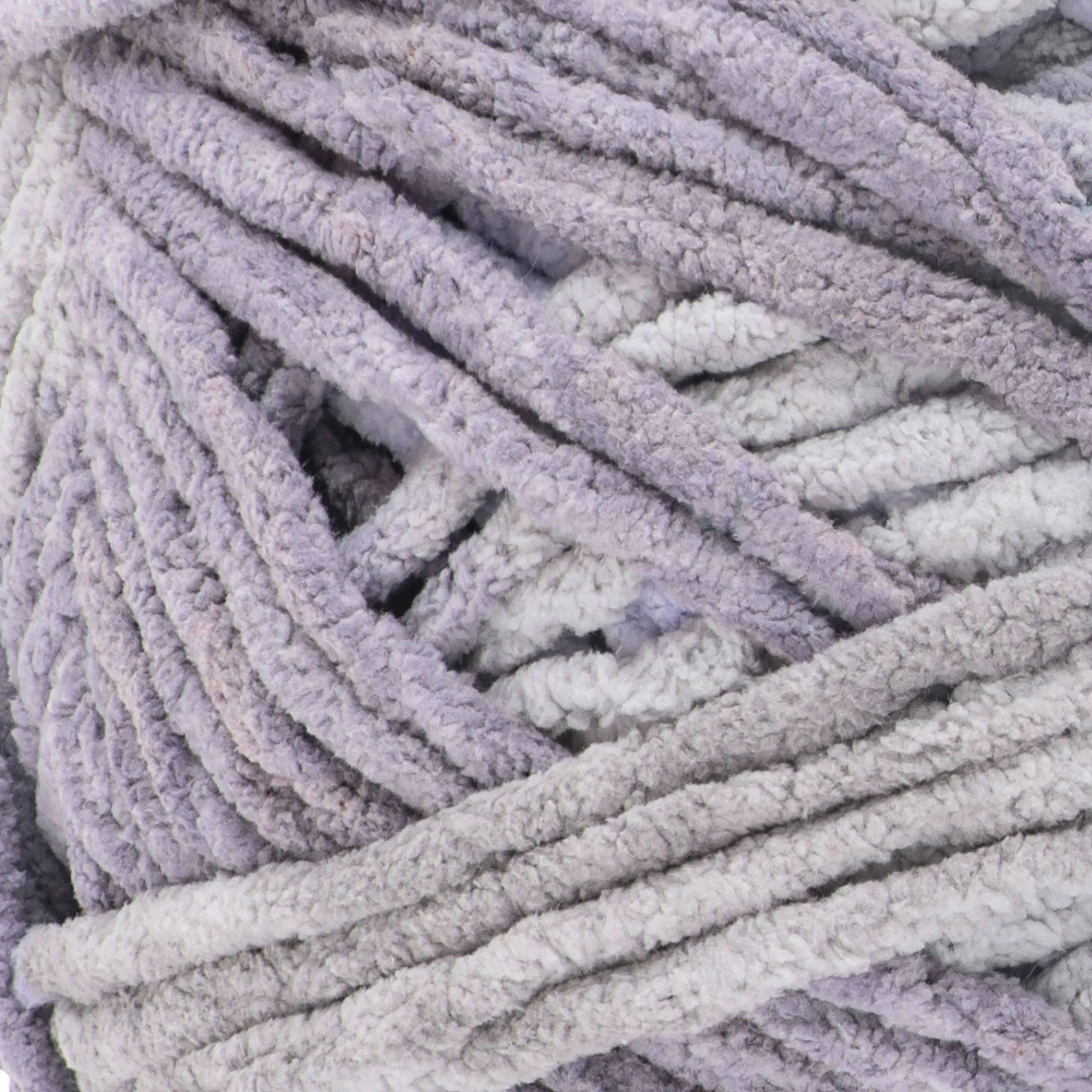 Bernat Blanket Yarn (600g/21.2oz) - Discontinued shades