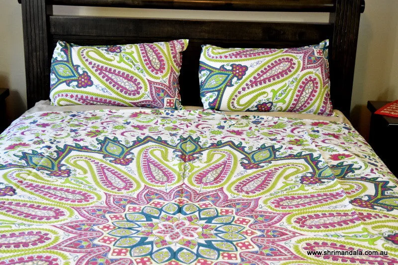 Bohemian Paisley Green Mandala Duvet Set