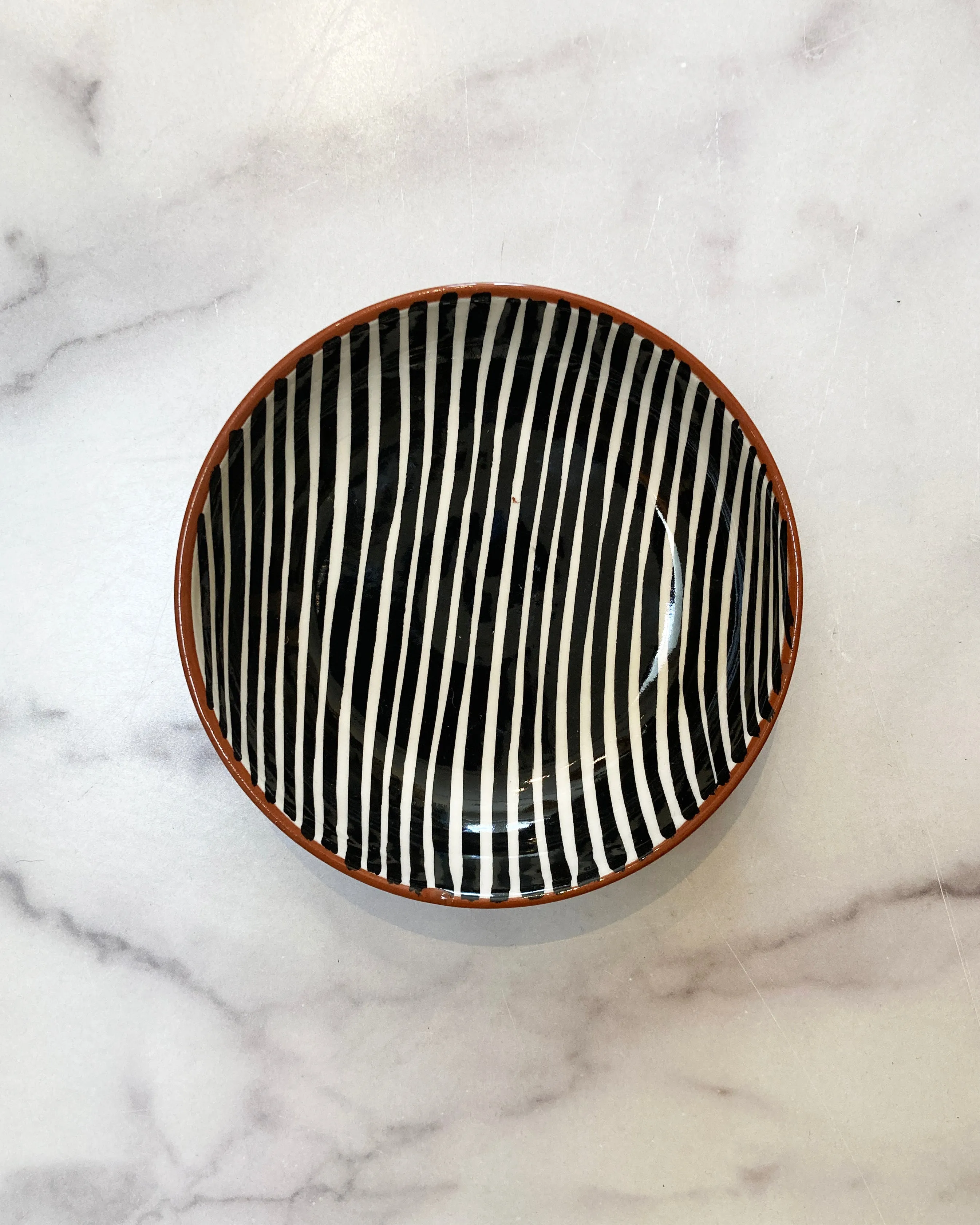 Casa Cubista Stripe Pattern Plates and Bowls