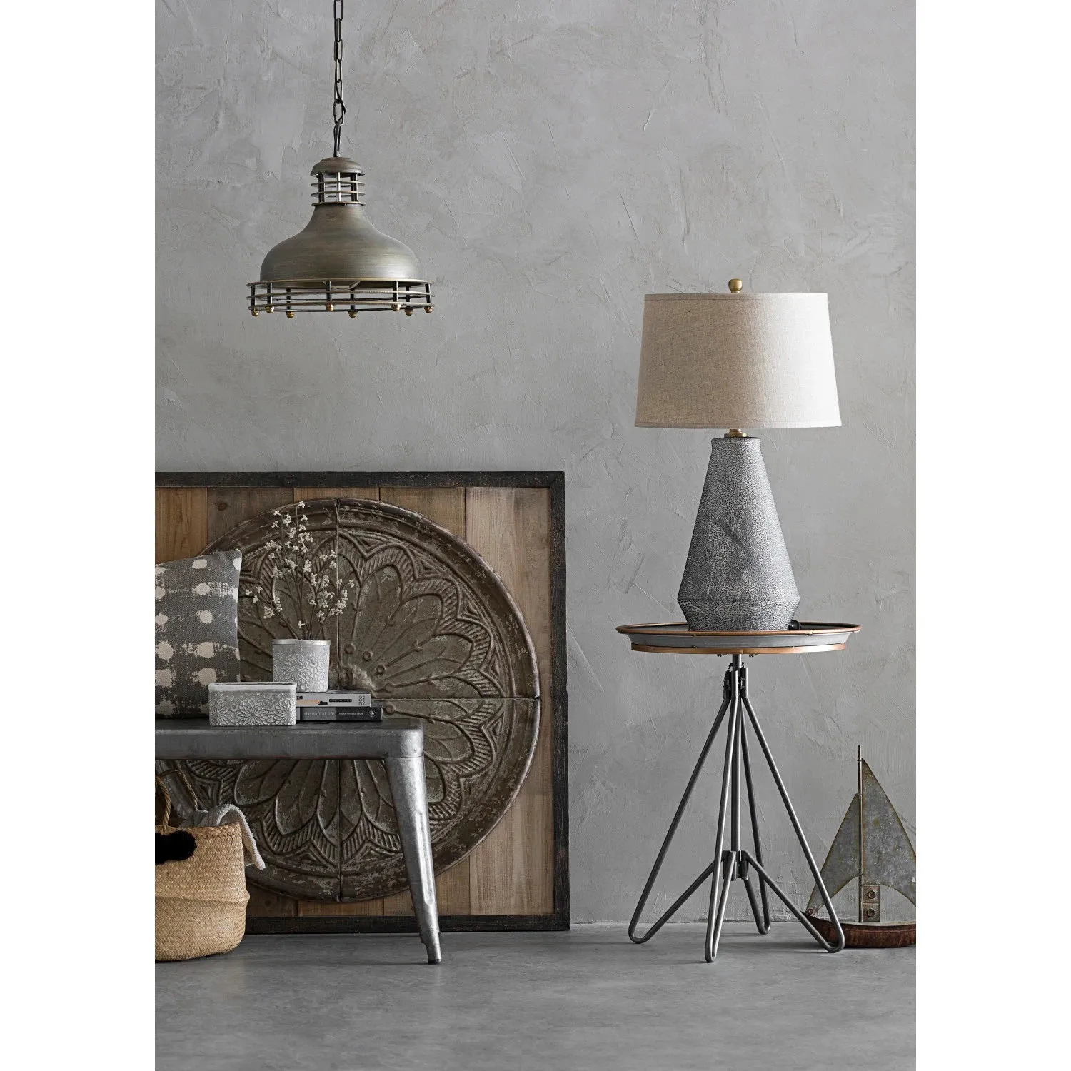 CERAMIC TABLE LAMP