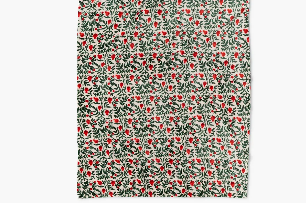 Christmastide Pomegranate Fleece Blanket