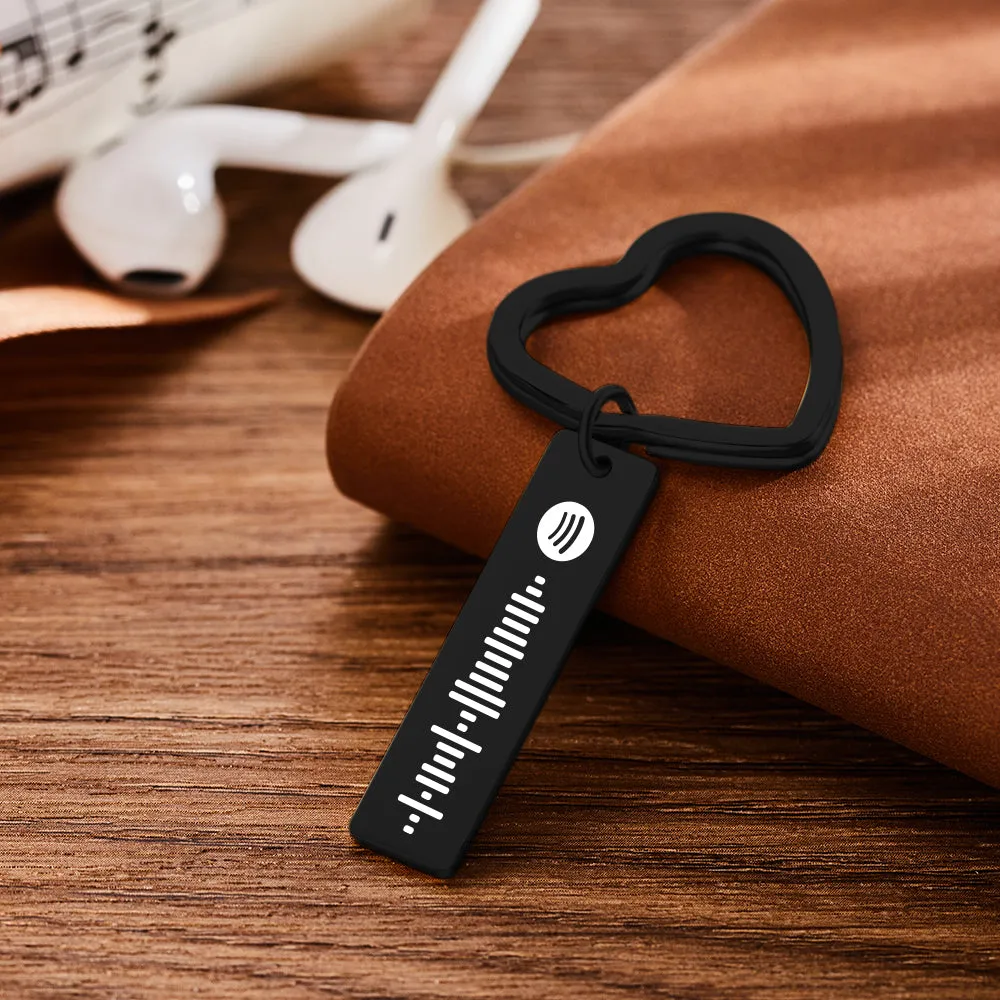 Custom Engraved Spotify Code Keychain Metal Keychain with Heart-shaped Keychain Creative Gift