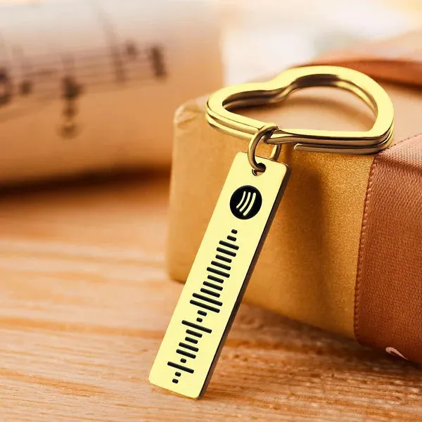 Custom Engraved Spotify Code Keychain Metal Keychain with Heart-shaped Keychain Creative Gift