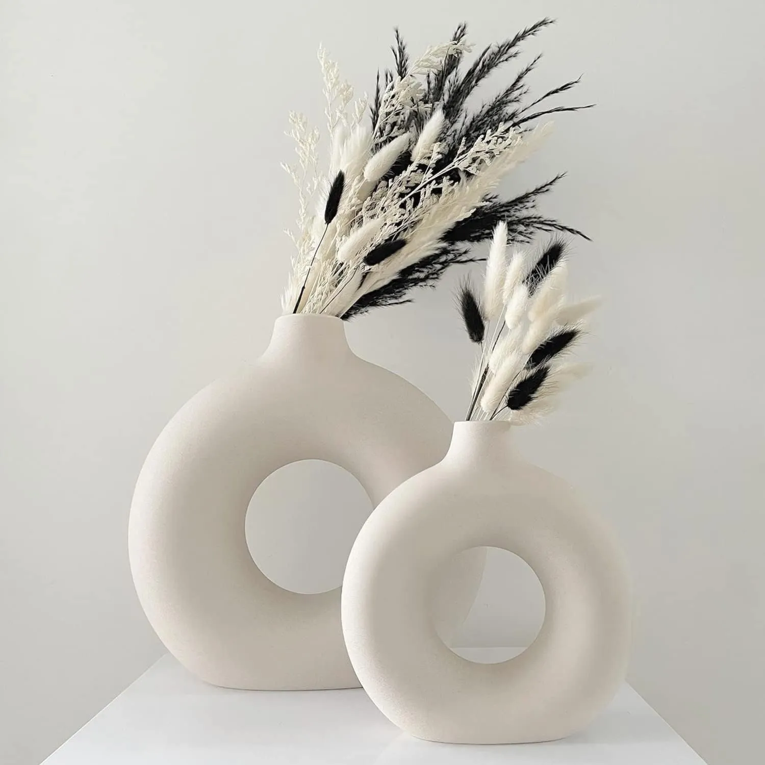 Earthly India Modern Off White Ceramic Donut Vase for Living Room (6 & 8 Inch), Elegant Pampas Grass Vase for Home Decor | Stylish Round Shape Vases for Bedroom, Office | Decorative Gift-Set of 2