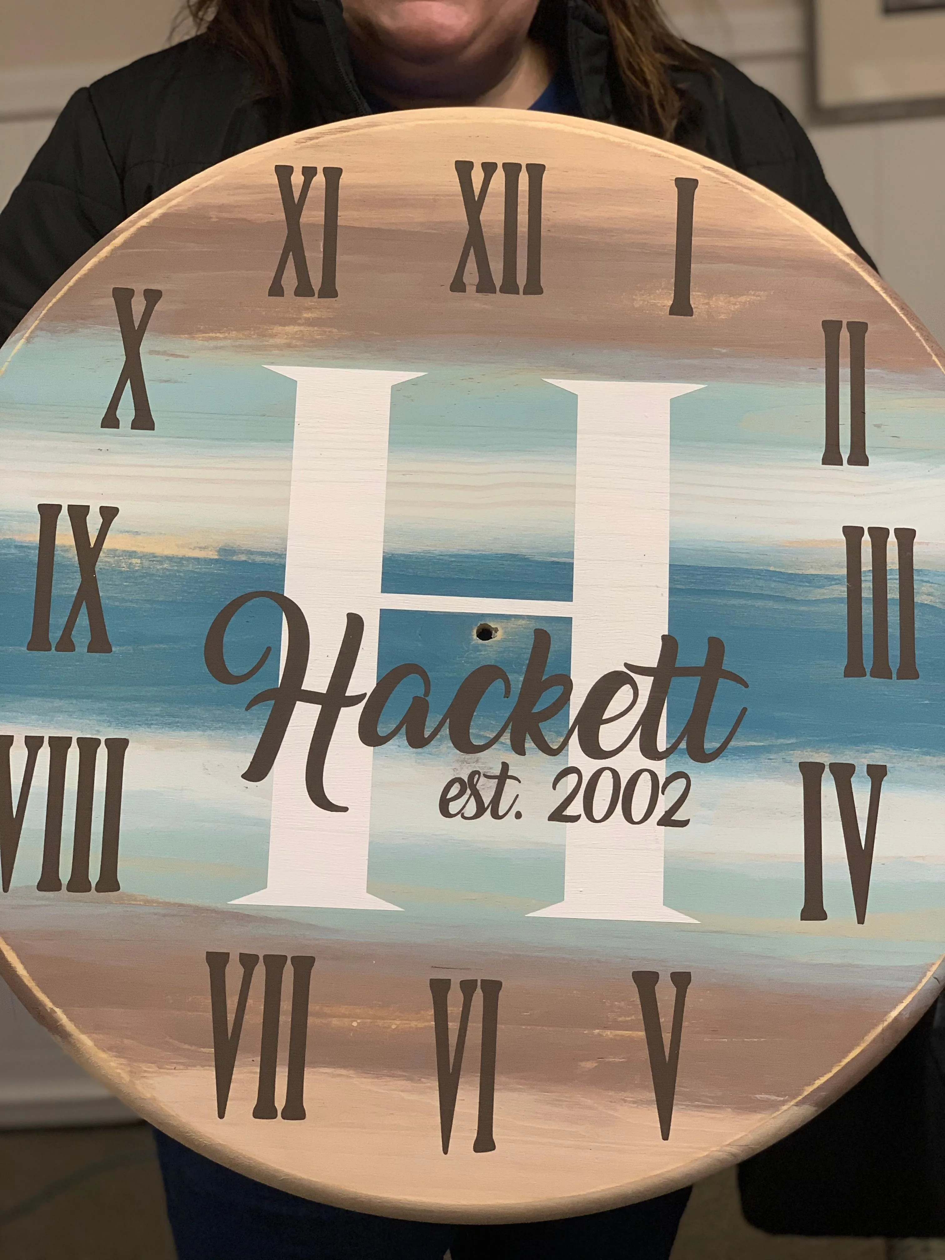 Farmhouse Clock, 18"
