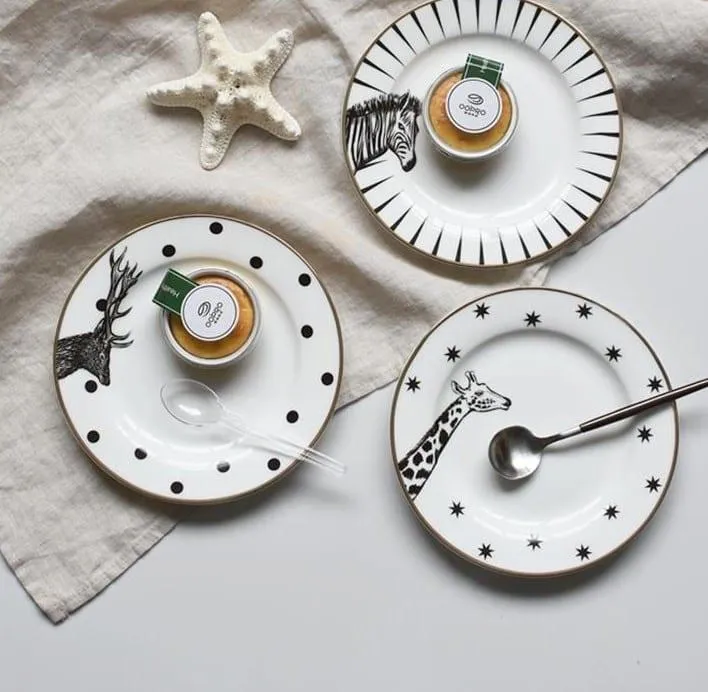 Graphic Animal Print Plates 2 Pcs Set