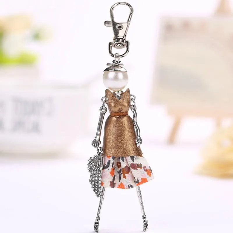 Handmade Fashionista Keychain Dolls - Expanded edition (21 styles)