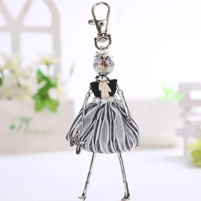 Handmade Fashionista Keychain Dolls - Expanded edition (21 styles)