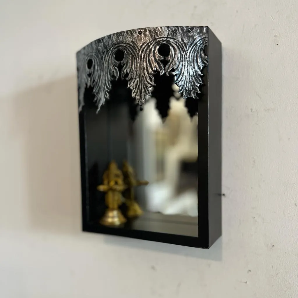 Imsha ; Wood/metal mirror