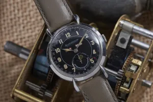 Jaeger-LeCoultre Triple Calendar Moonphase