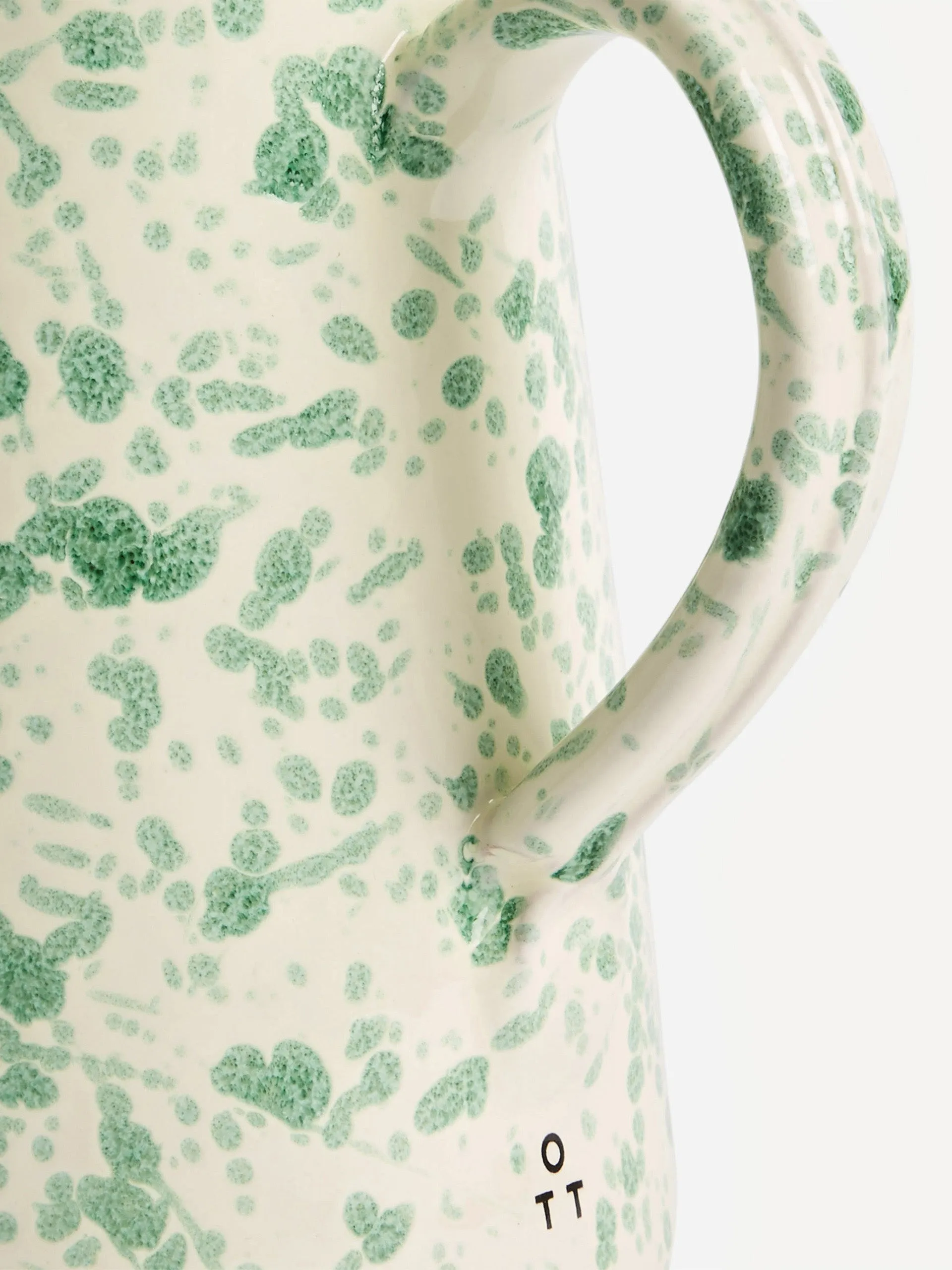 Jug in pistachio