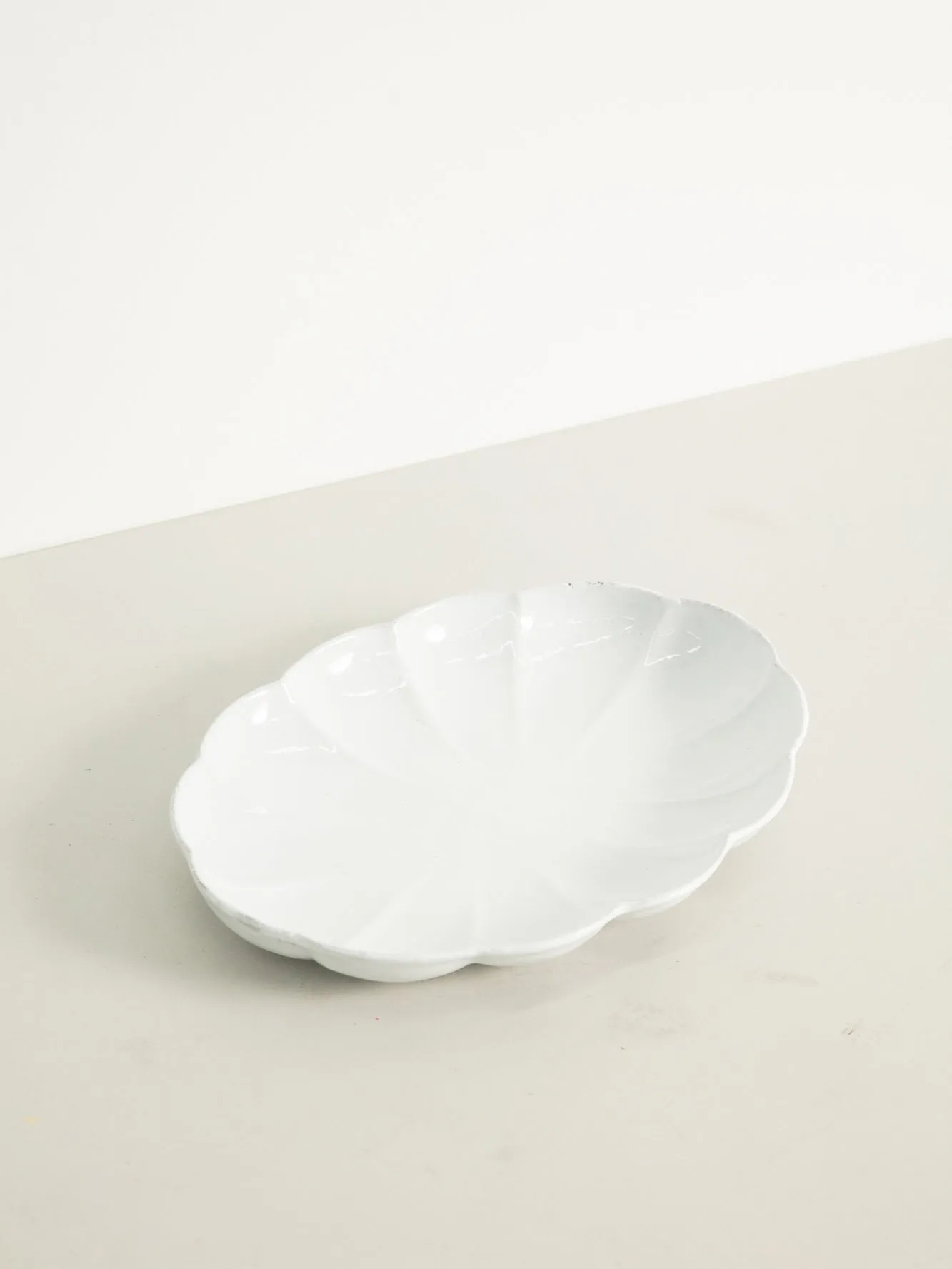 Marguerite Small Oval Platter
