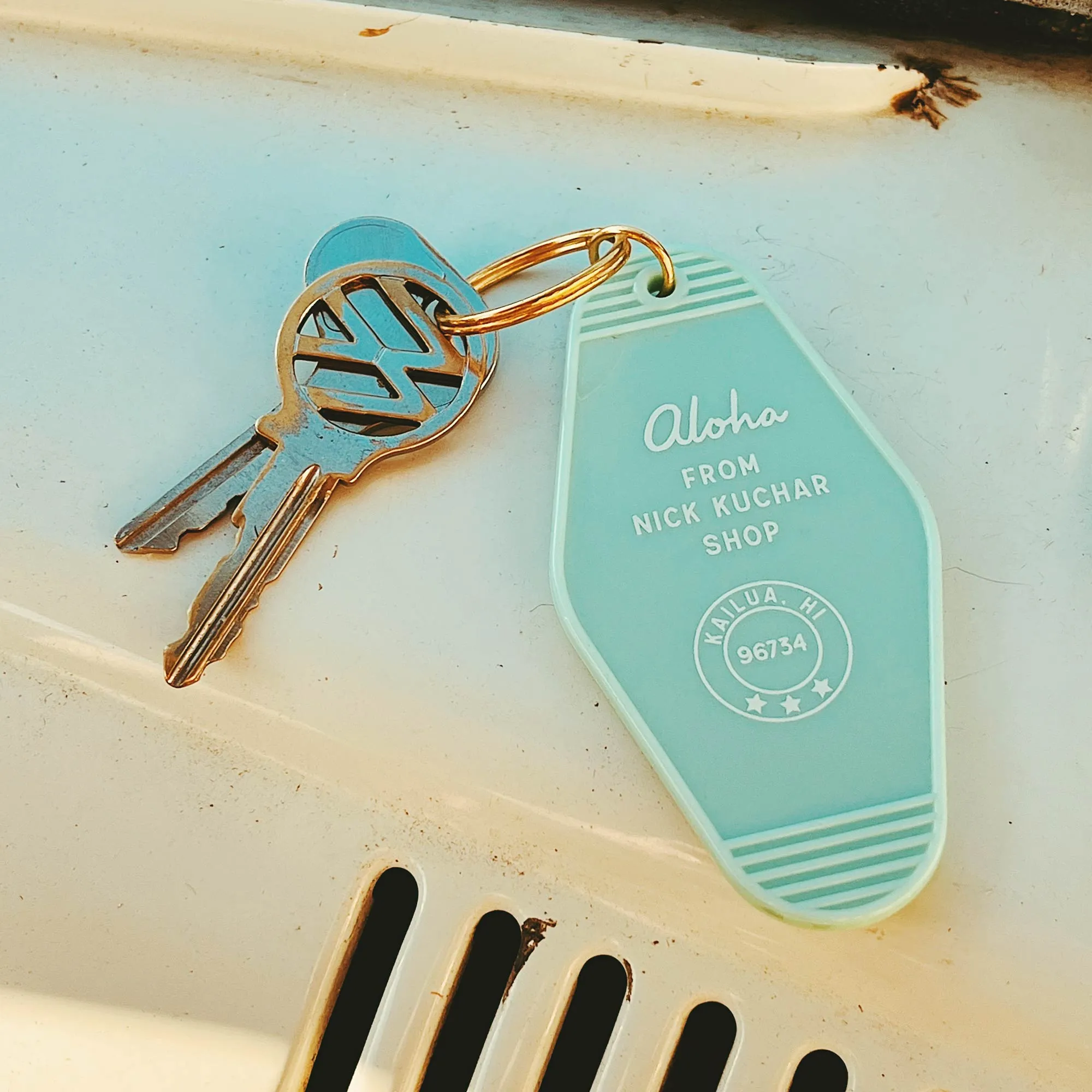 Meet Me In Hawaii Keychain