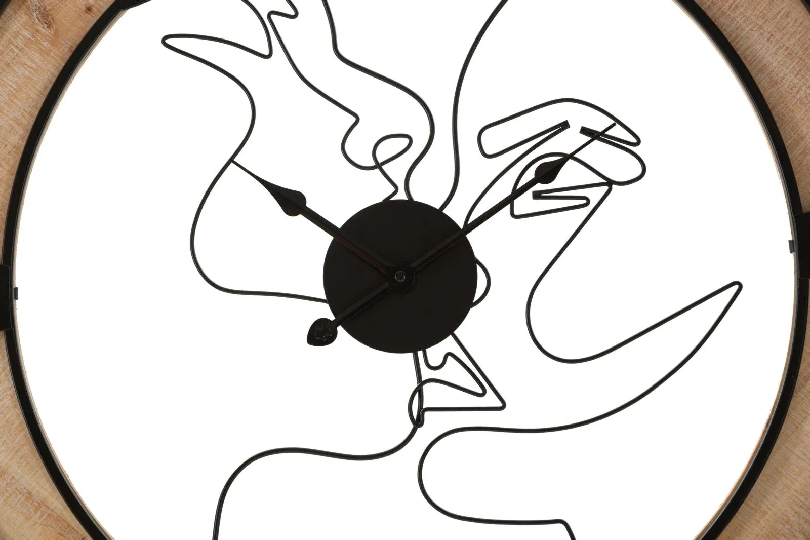 Metal & Wooden Kissing Couple Wall Clock