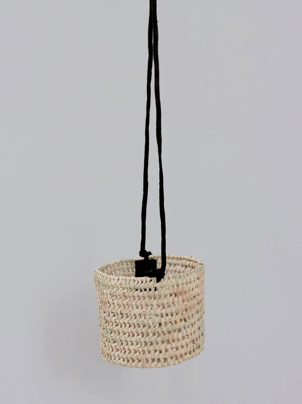 Open Weave Hanging Baskets, Black