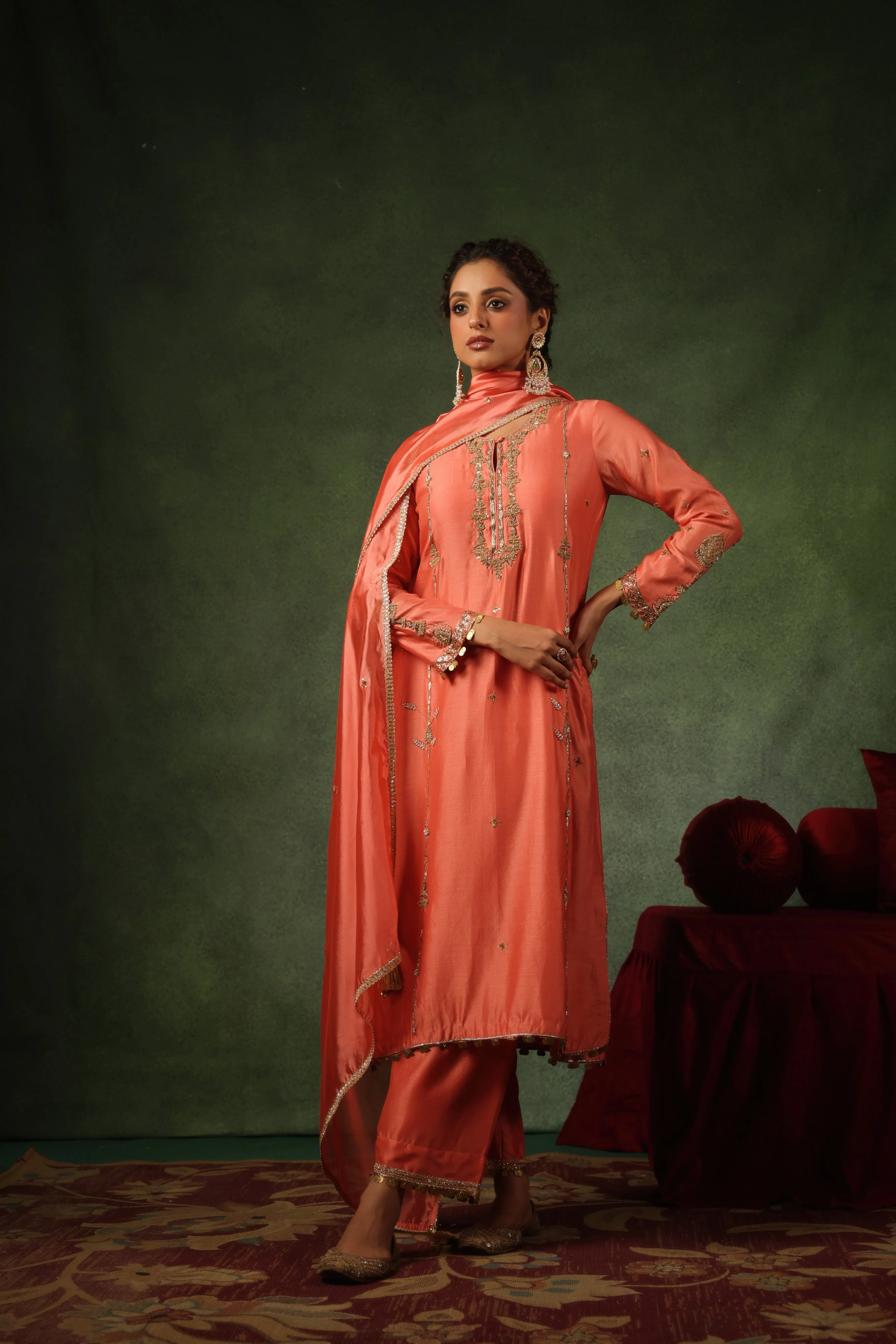 Pakeezah Zardosi Patti Buta Joda Narangi