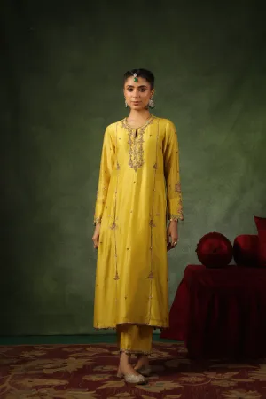 Pakeezah Zardosi Patti Buta Joda Sunehra