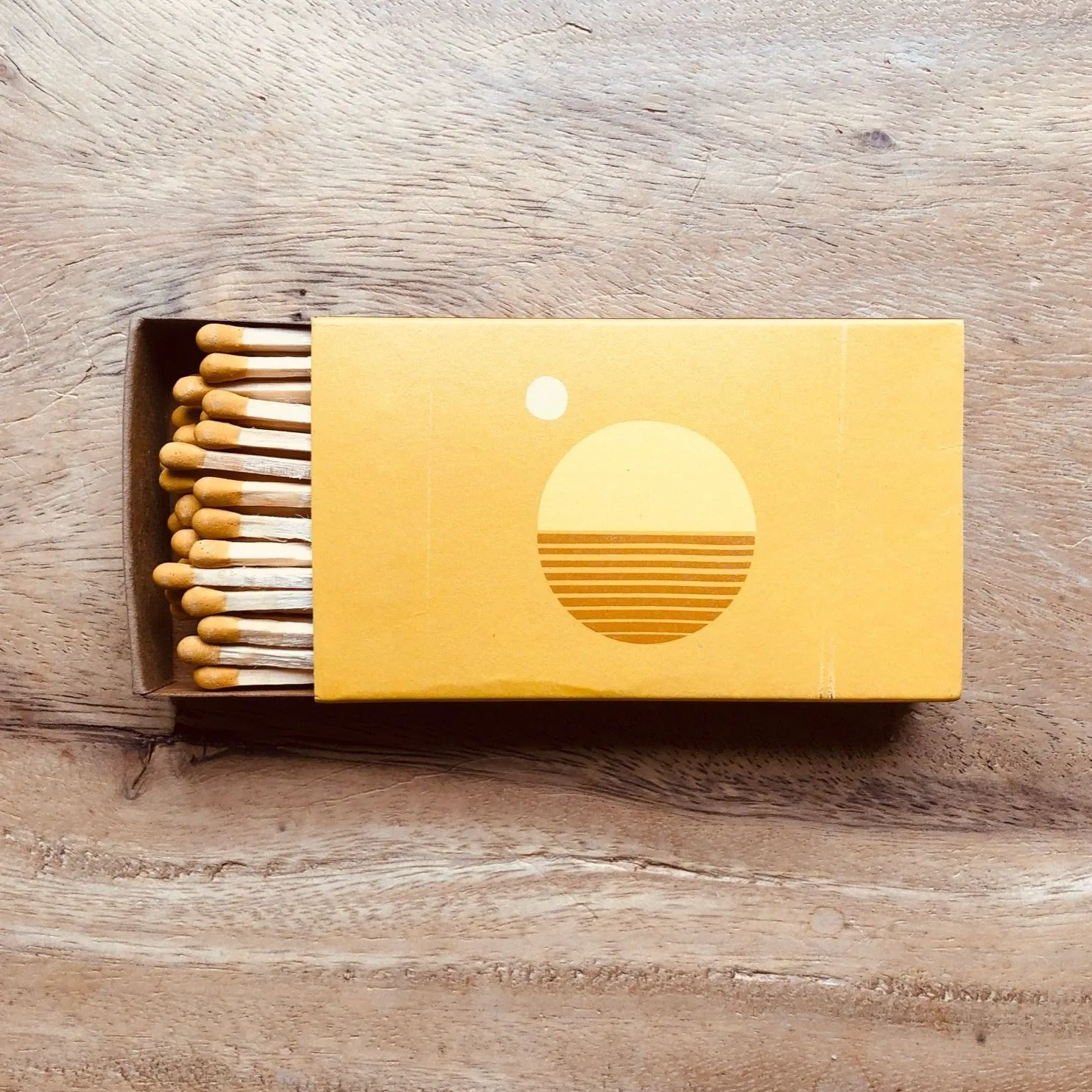 PF CANDLES - Matches