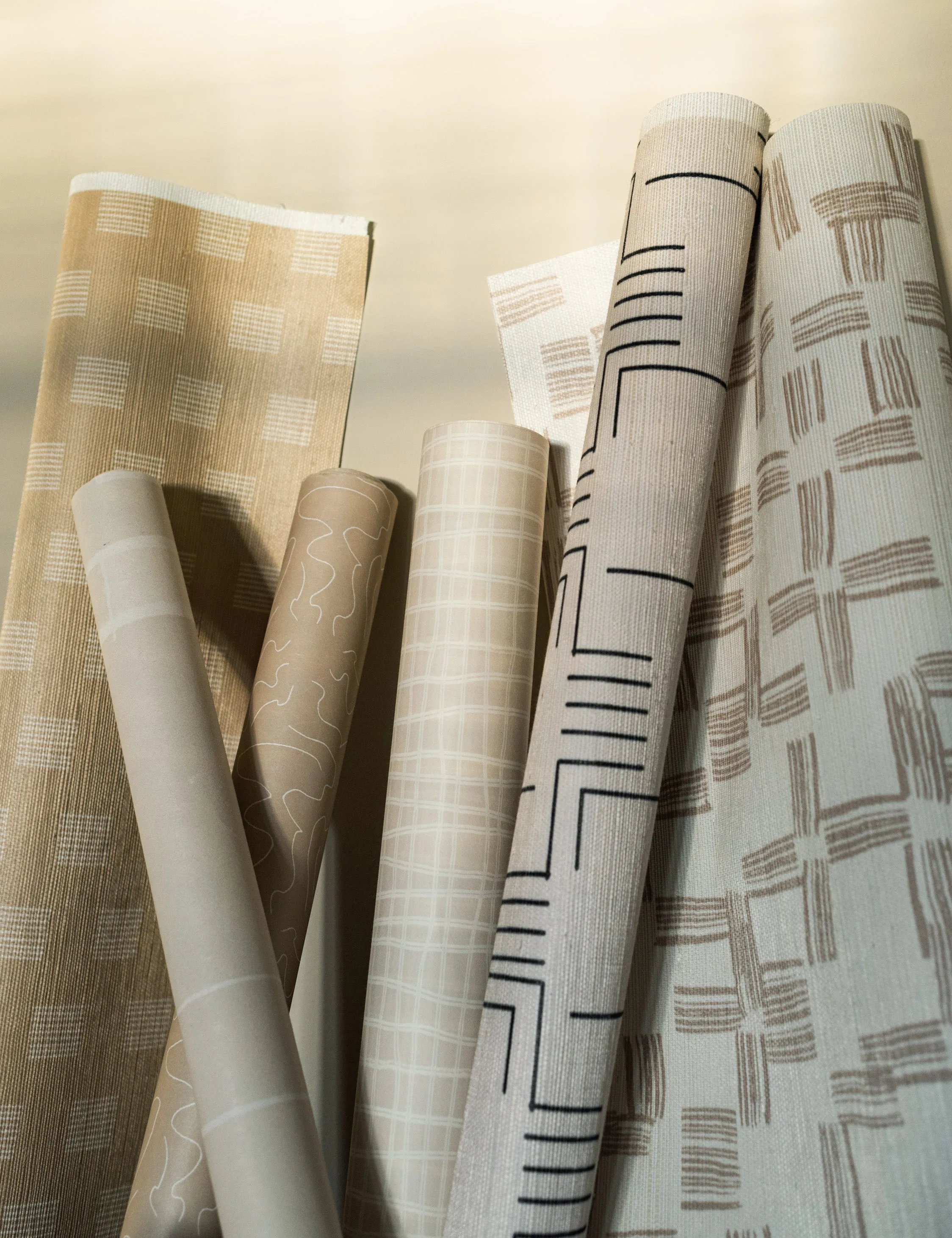 Sand Dune Grasscloth Wallpaper by Élan Byrd