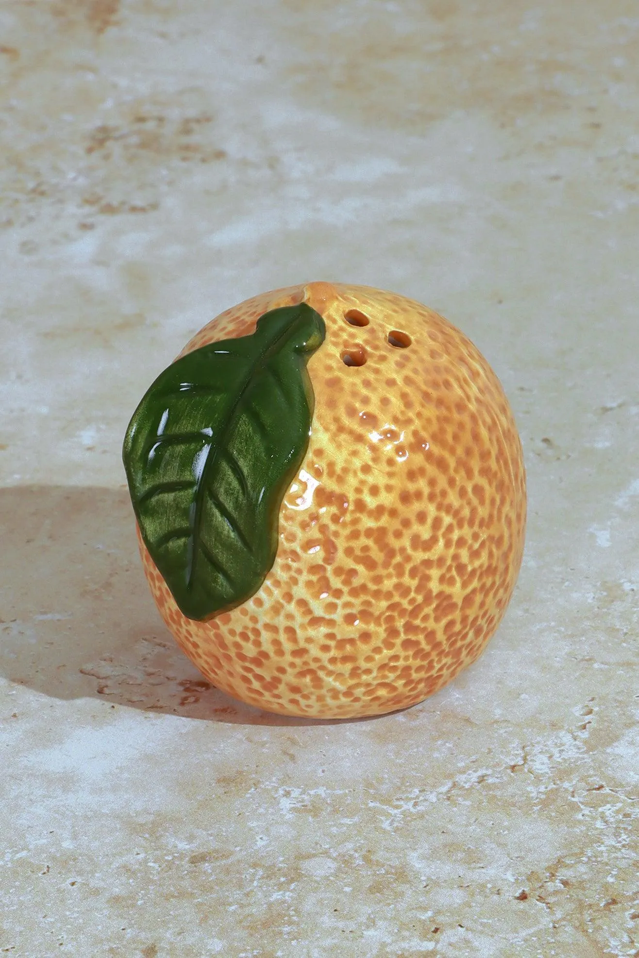 Set of Orange-Shaped Salt and Pepper Shakers