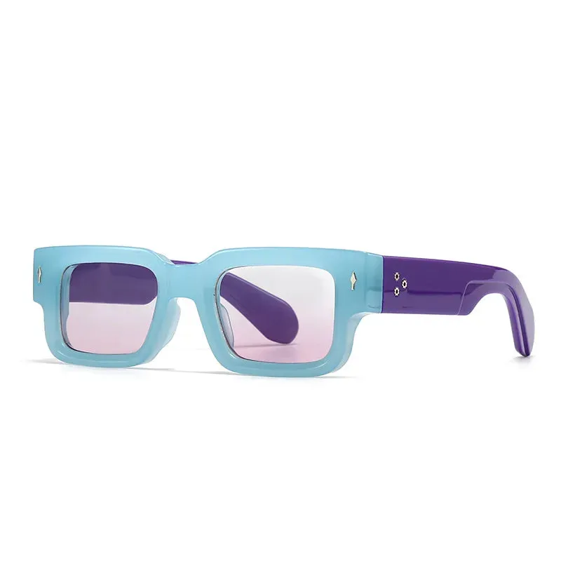 Vantage Square Frames