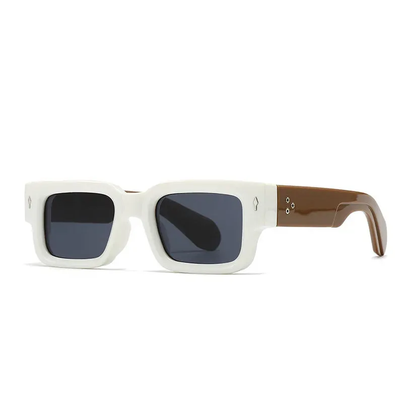 Vantage Square Frames