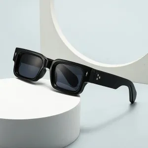 Vantage Square Frames